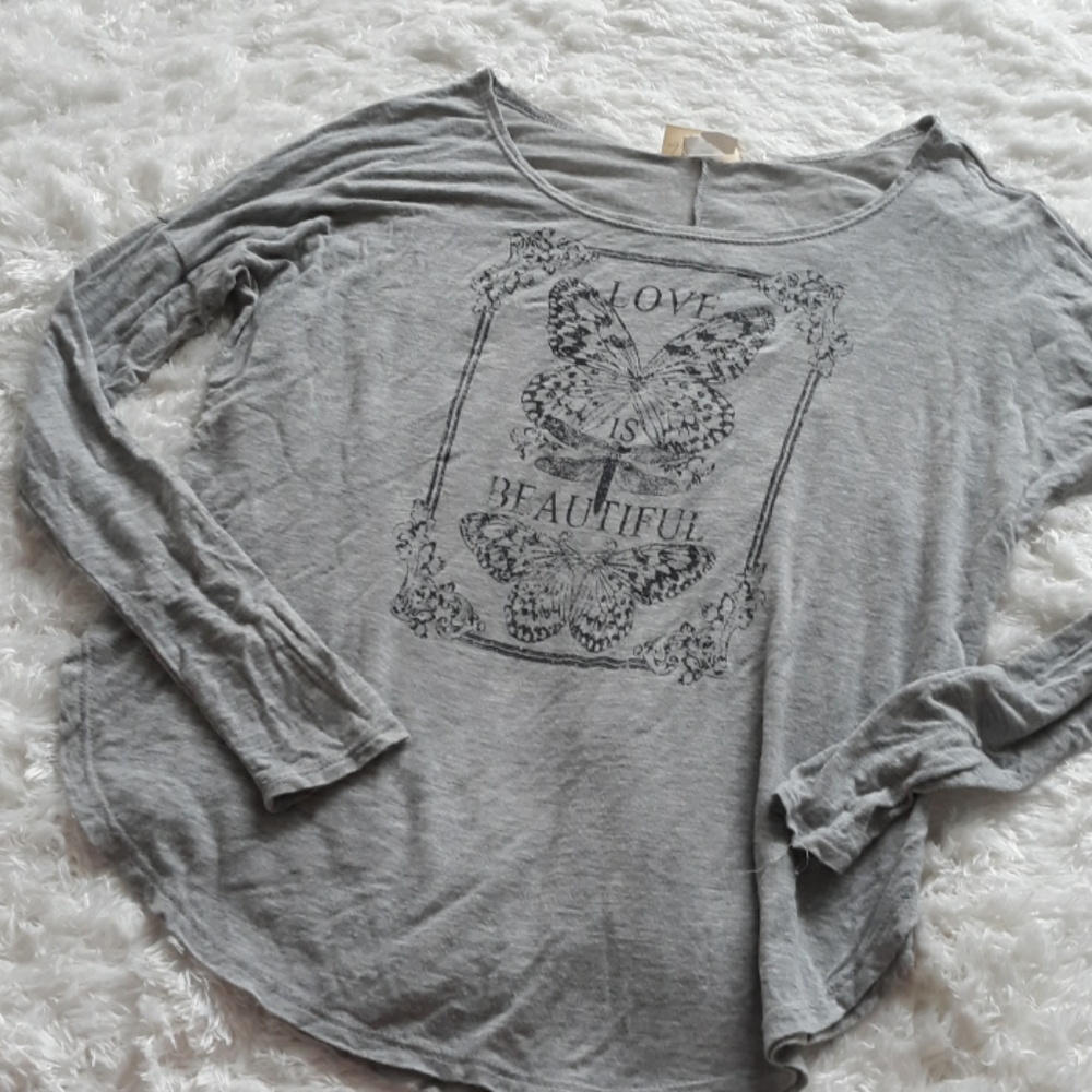 Graphic long sleeve tee